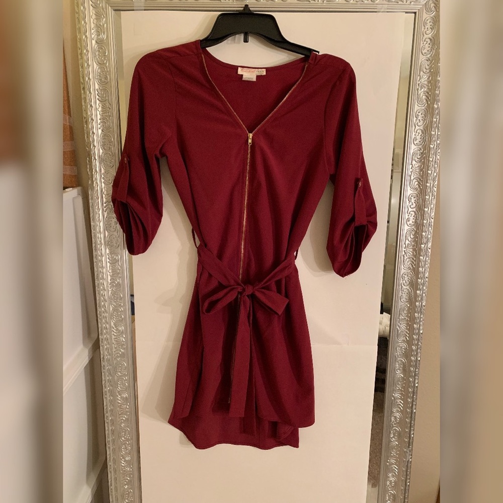 High low maroon zipper dress 🧡